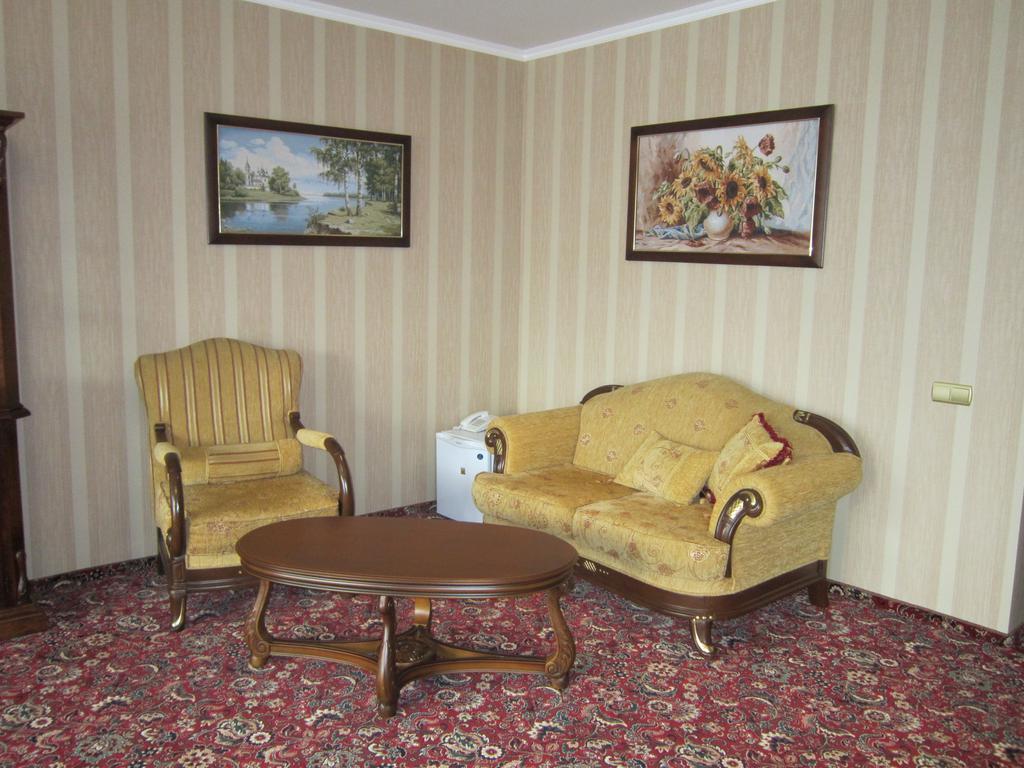 Quelle Polyana Hotel Bilik gambar