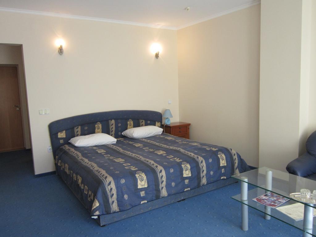 Quelle Polyana Hotel Bilik gambar