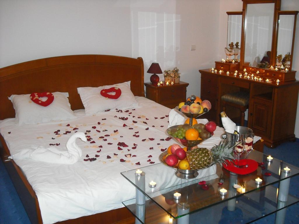 Quelle Polyana Hotel Luaran gambar