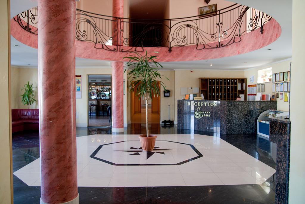 Quelle Polyana Hotel Luaran gambar