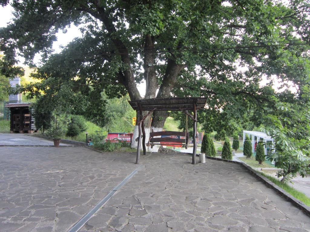 Quelle Polyana Hotel Luaran gambar